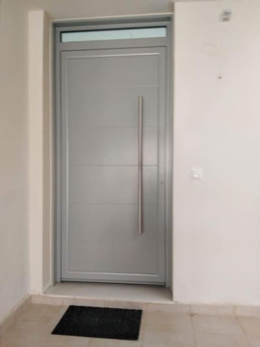 Brand New Spacious Studio Itea Dış mekan fotoğraf